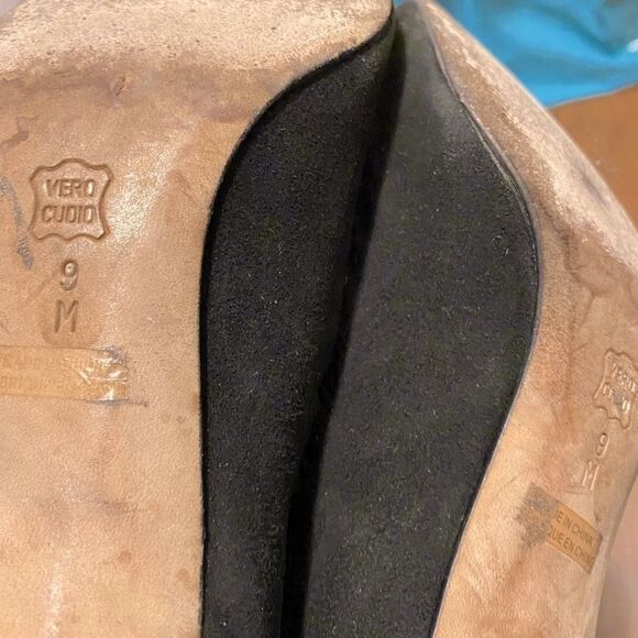 🌷 Vero Cuoio🌷 Suede Leather Vintage Heels - Picture 4 of 5